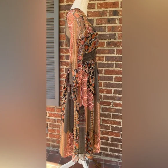 NWT Oriental Paisley Print Chiffon Midi Long Sleeve Dress. Size Small. - Picture 9 of 15